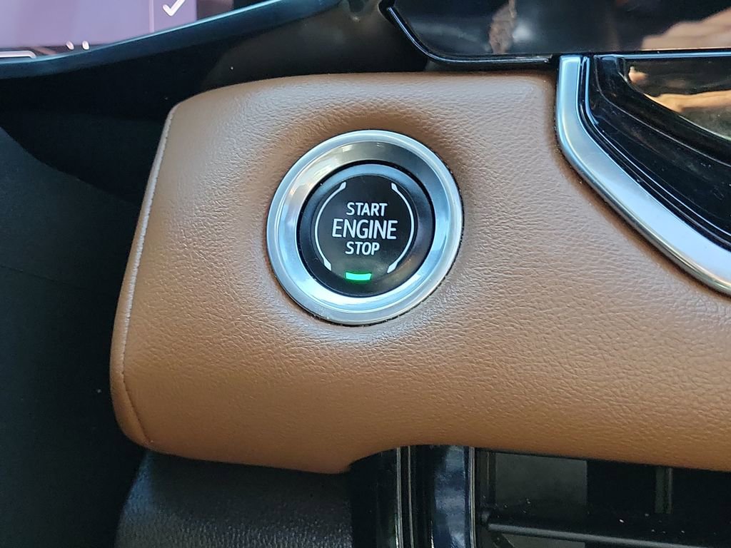 Used 2023 GMC Canyon AT4 w/ AT4 Premium Package image 27