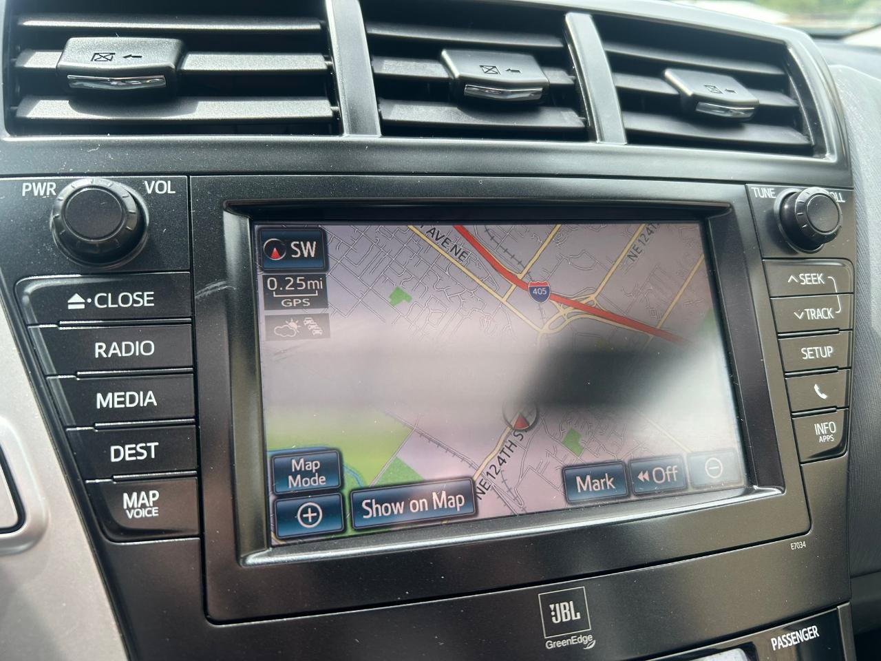 Used 2012 Toyota Prius V Five FWD image 16