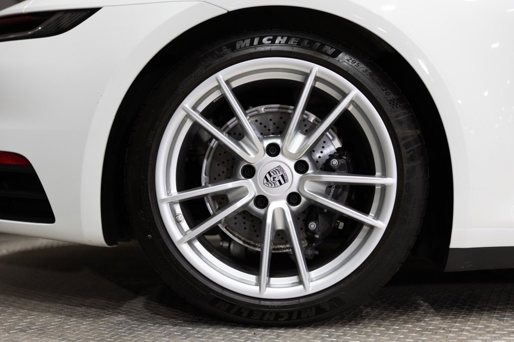 Used 2024 Porsche 911 Carrera image 25