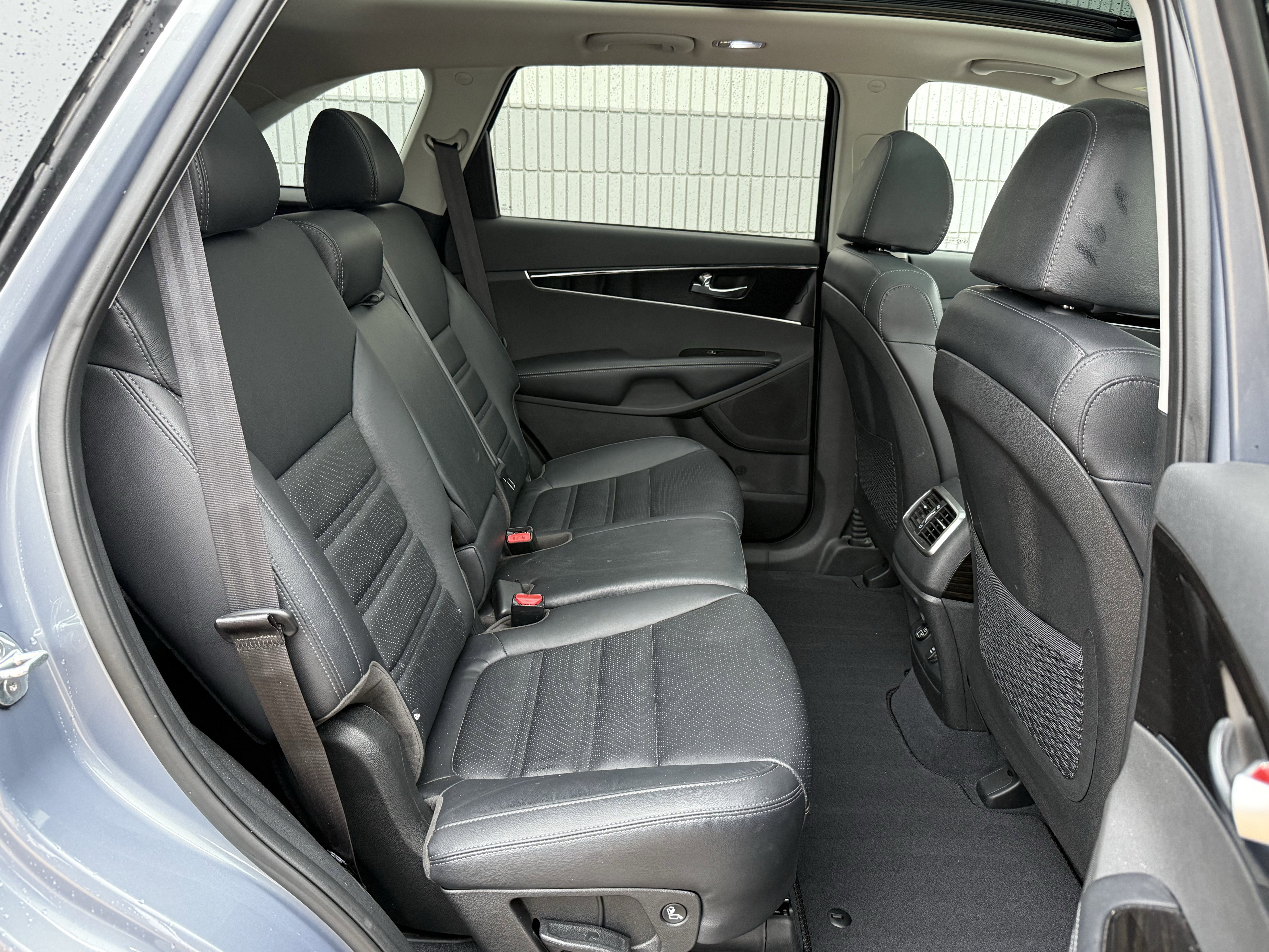 Used 2020 Kia Sorento EX image 7