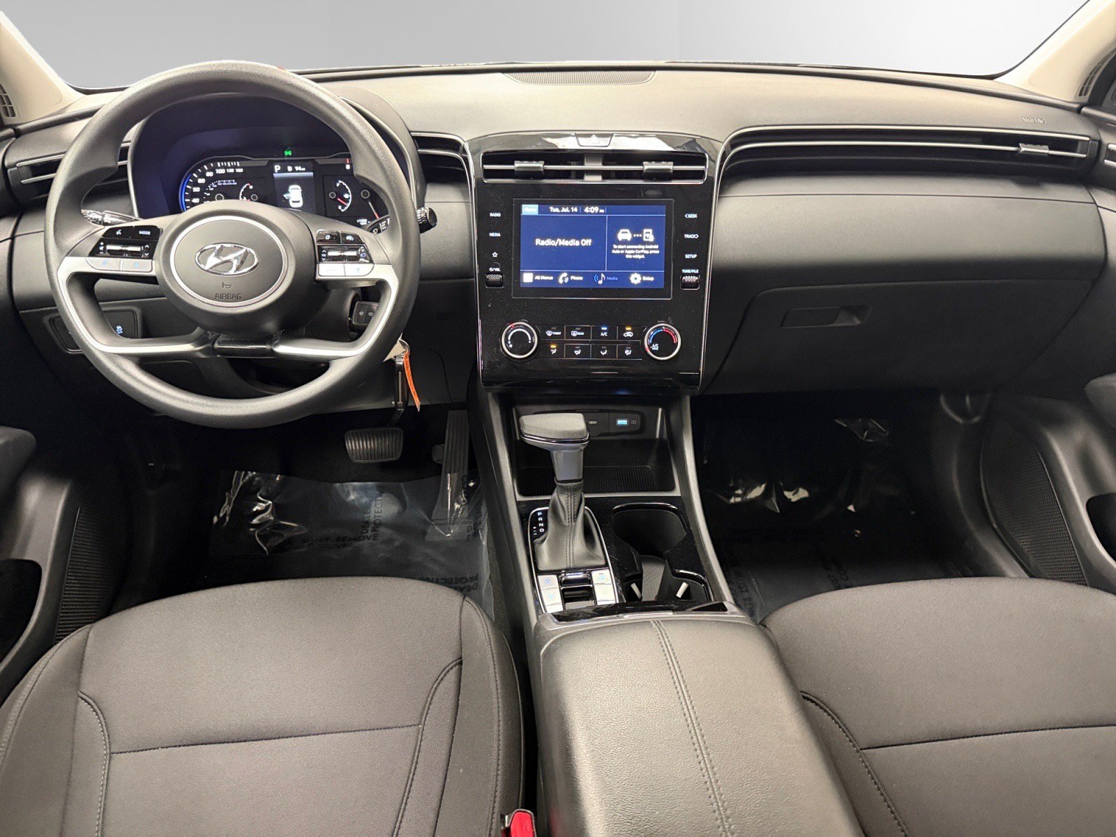 Certified 2023 Hyundai Tucson SE AWD/4WD image 10