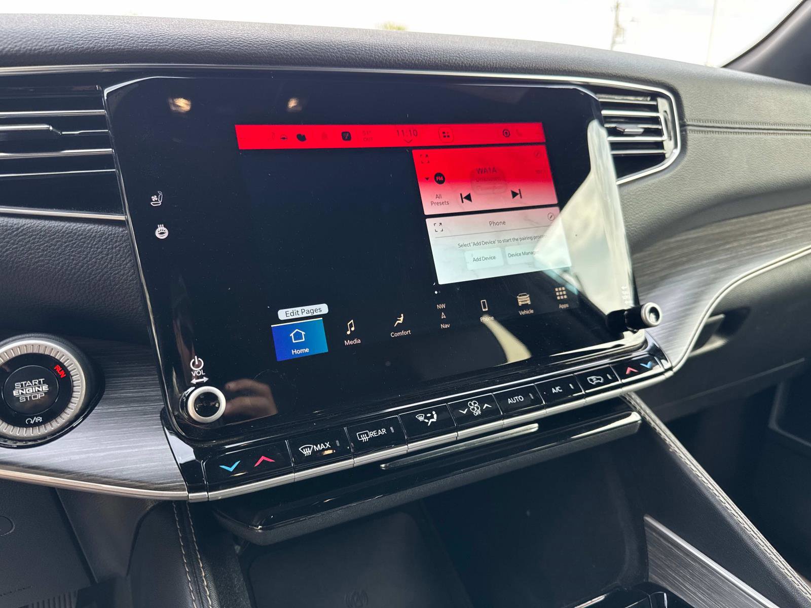 Certified 2024 Jeep Wagoneer Series II w/ Flexible Seating Group RWD image 24