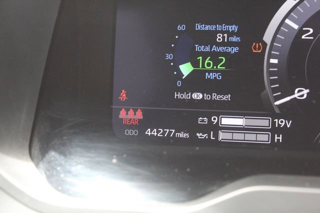 Used 2024 Toyota Tundra Platinum AWD/4WD image 26