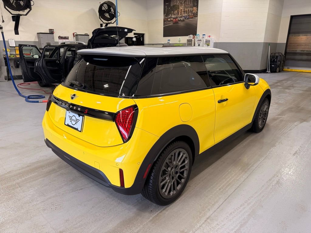 Used 2025 MINI Cooper S image 6