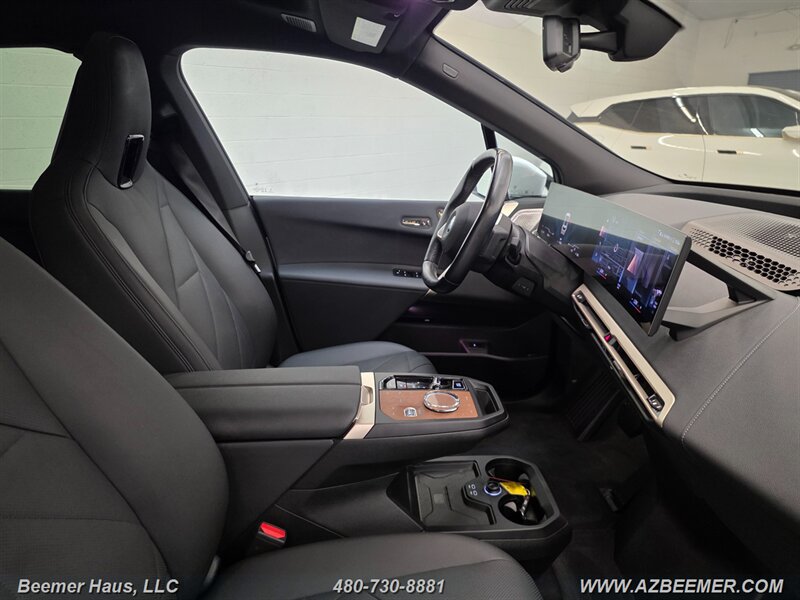 Used 2023 BMW iX M60 w/ Executive Package AWD/4WD image 35