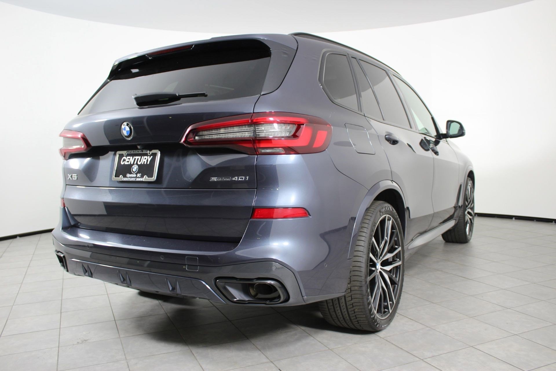 Used 2026 BMW X5 sDrive40i w/ M Sport Package RWD image 8