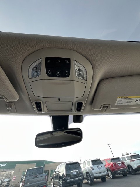 Used 2020 Chrysler Pacifica Limited image 53