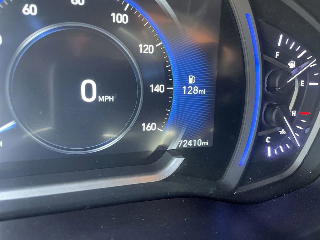 Used 2020 Hyundai Santa Fe SEL FWD image 34