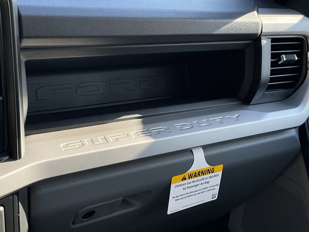 New 2026 Ford F250 XL image 7