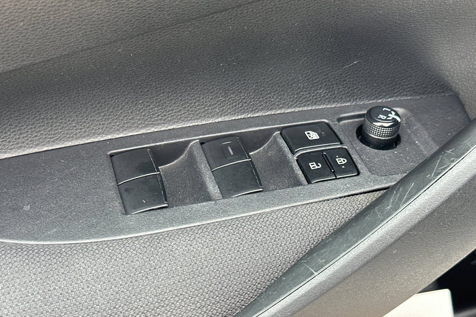Certified 2024 Toyota Corolla LE FWD image 14