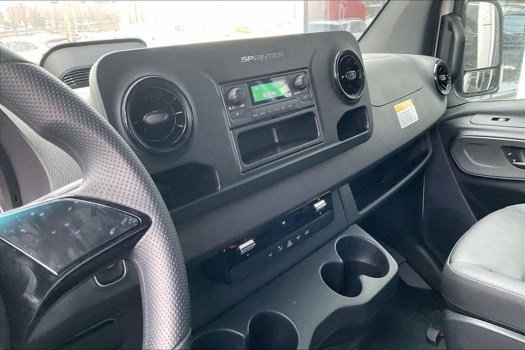 New 2025 Mercedes-Benz Sprinter 2500 image 7