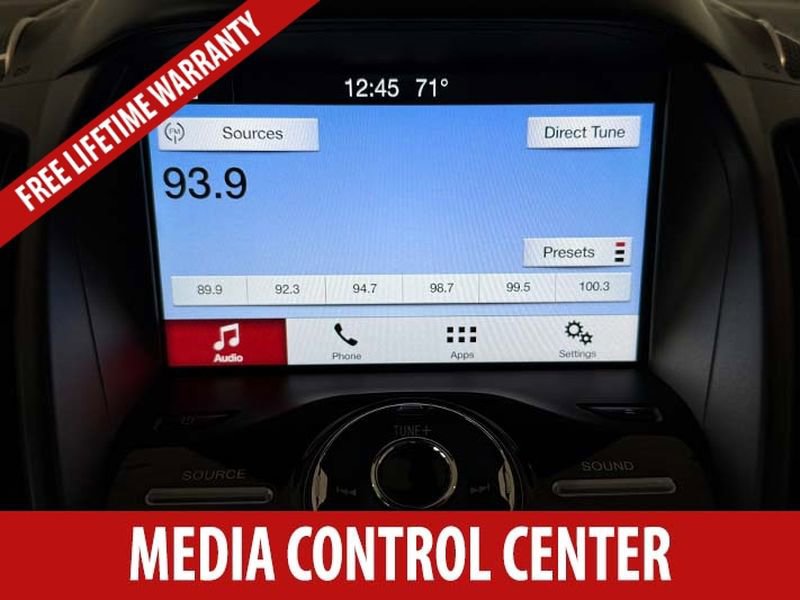 Used 2017 Ford C-MAX Energi Titanium FWD image 12