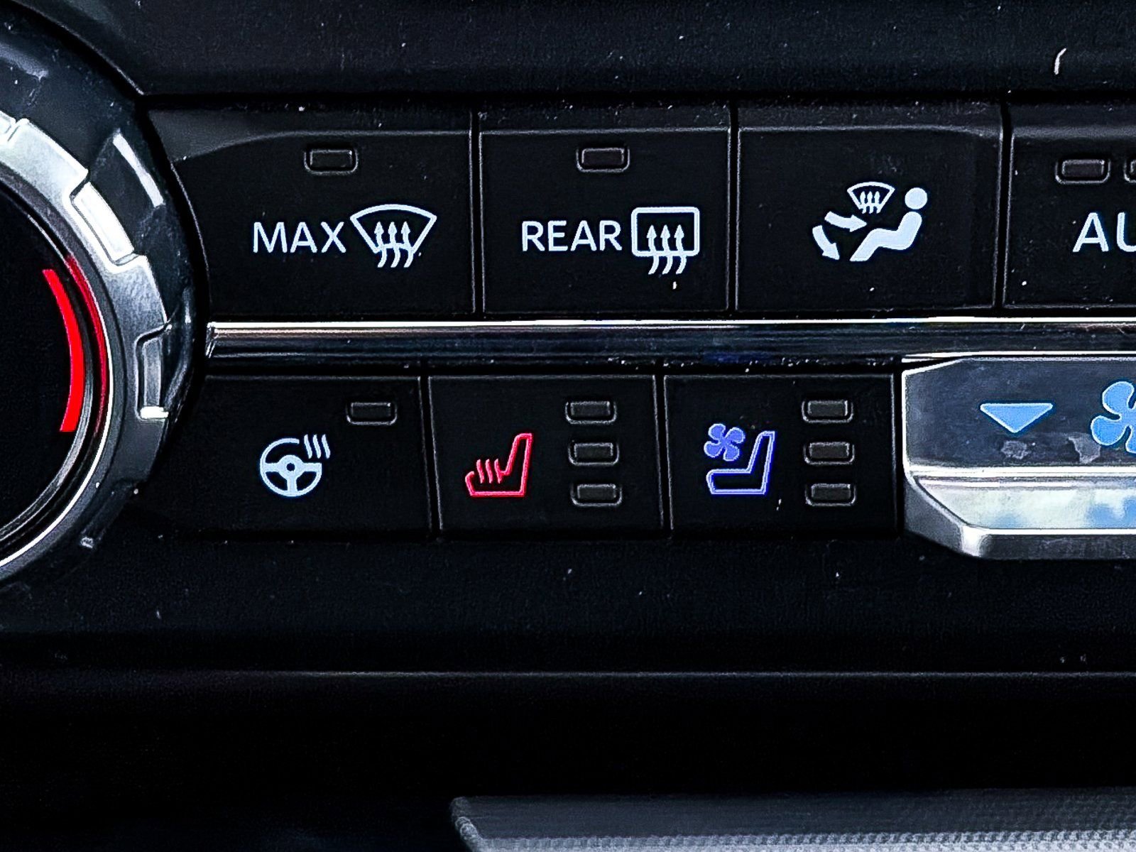 Used 2023 Ford F250 Lariat w/ Lariat Ultimate Package AWD/4WD image 43