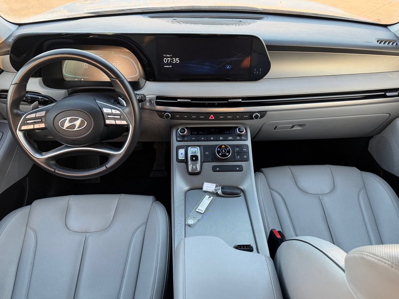 Used 2025 Hyundai Palisade SEL AWD/4WD image 10