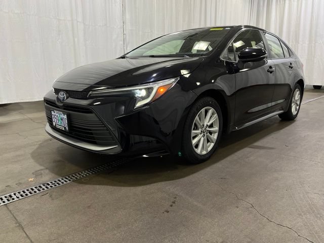 Certified 2024 Toyota Corolla XLE FWD image 24