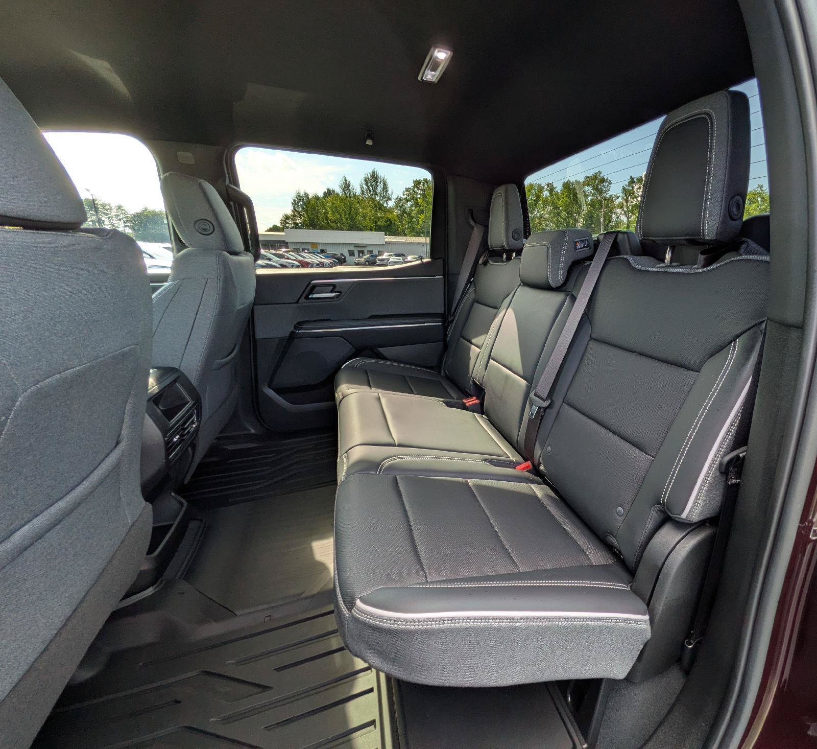 Used 2026 GMC Sierra EV Elevation AWD/4WD image 21
