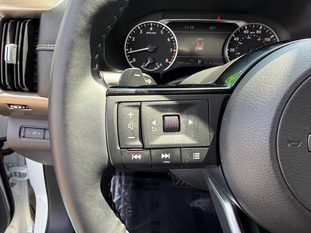 Certified 2023 Nissan Pathfinder Platinum AWD/4WD image 28