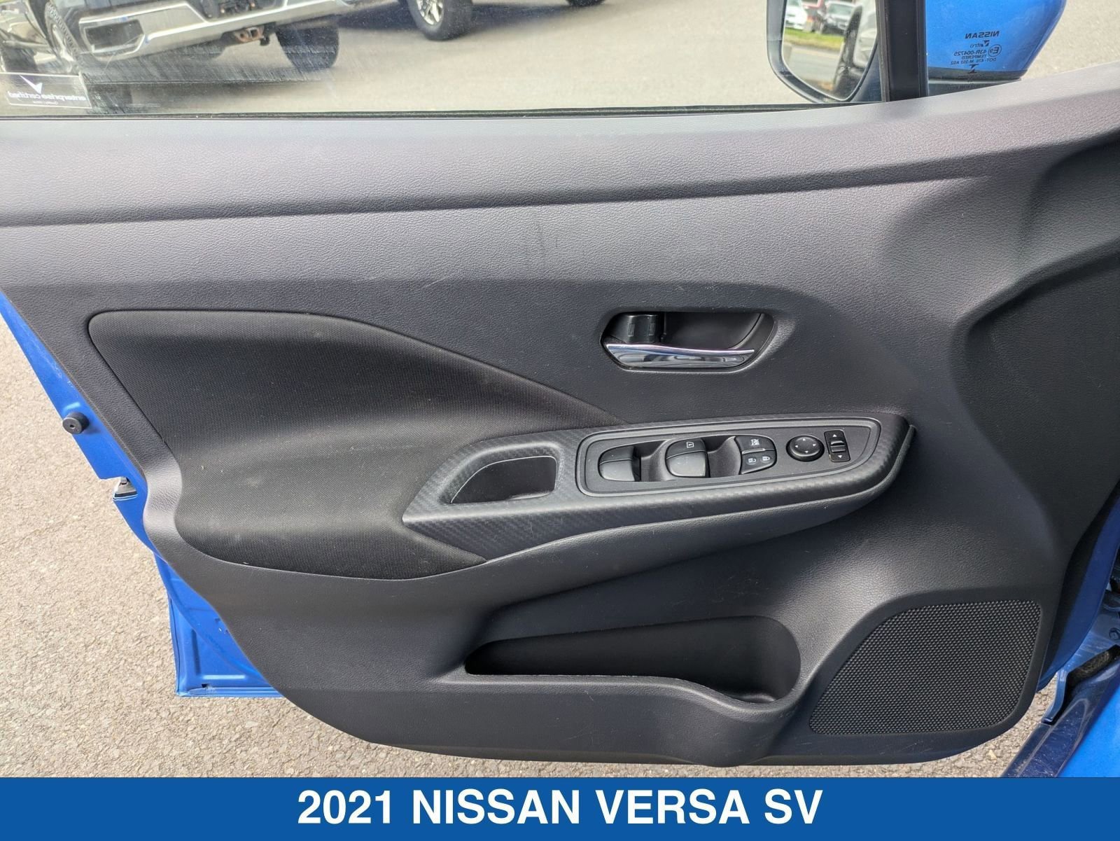 Used 2021 Nissan Versa SV FWD image 12