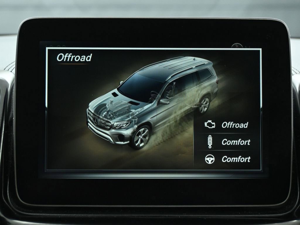 Used 2017 Mercedes-Benz GLS 550 4MATIC image 44