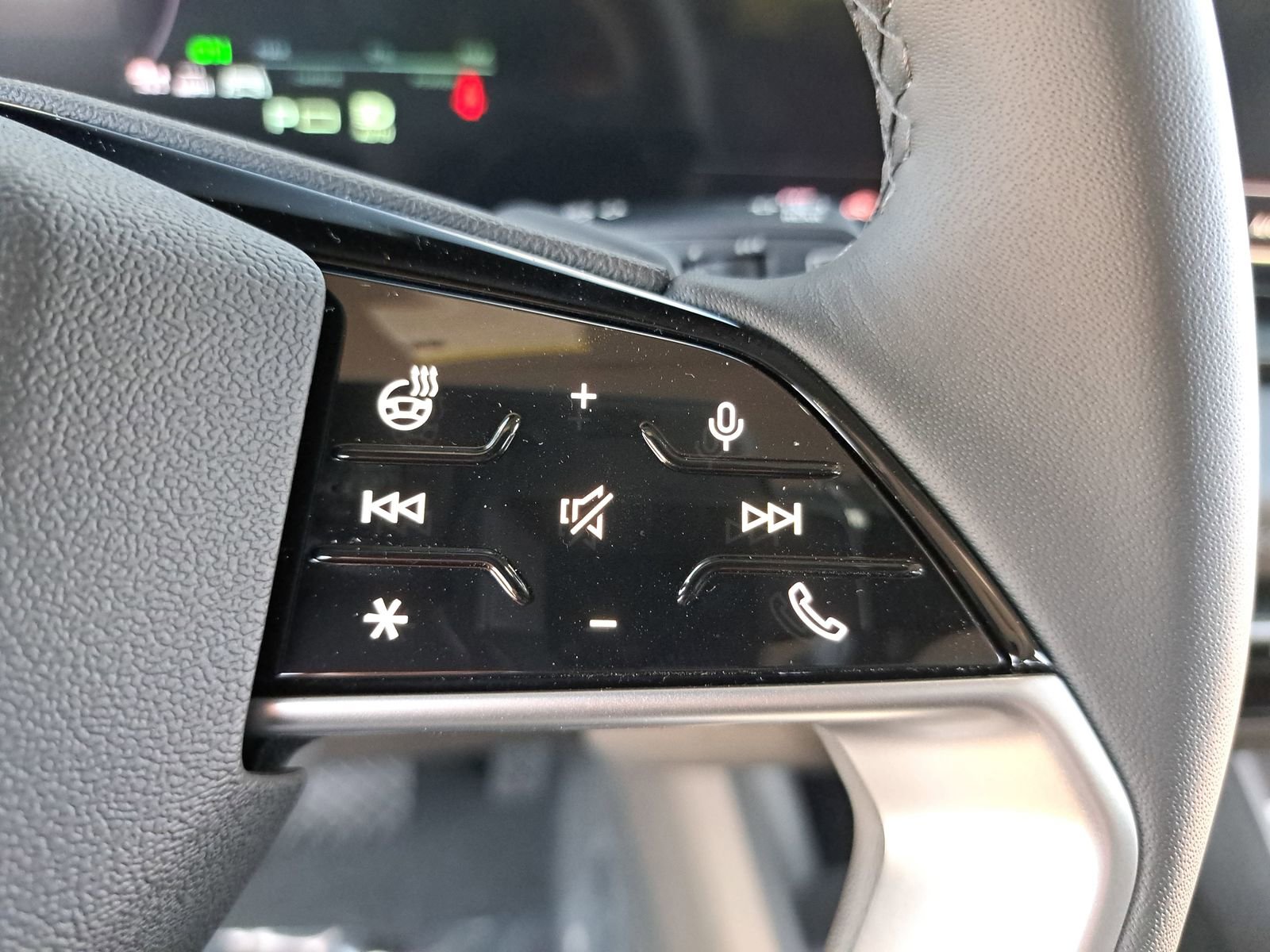 New 2025 Audi Q6 e-tron Premium image 20