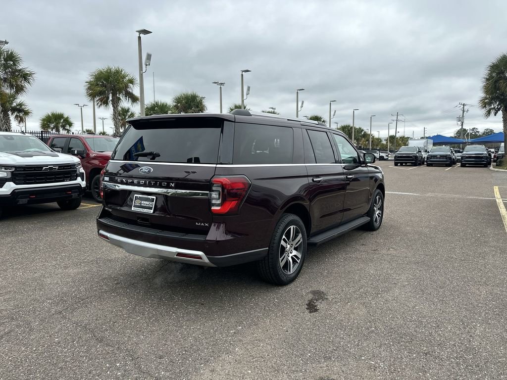 Used 2024 Ford Expedition Max Limited image 16
