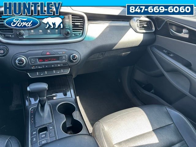 Used 2020 Kia Sorento EX image 14