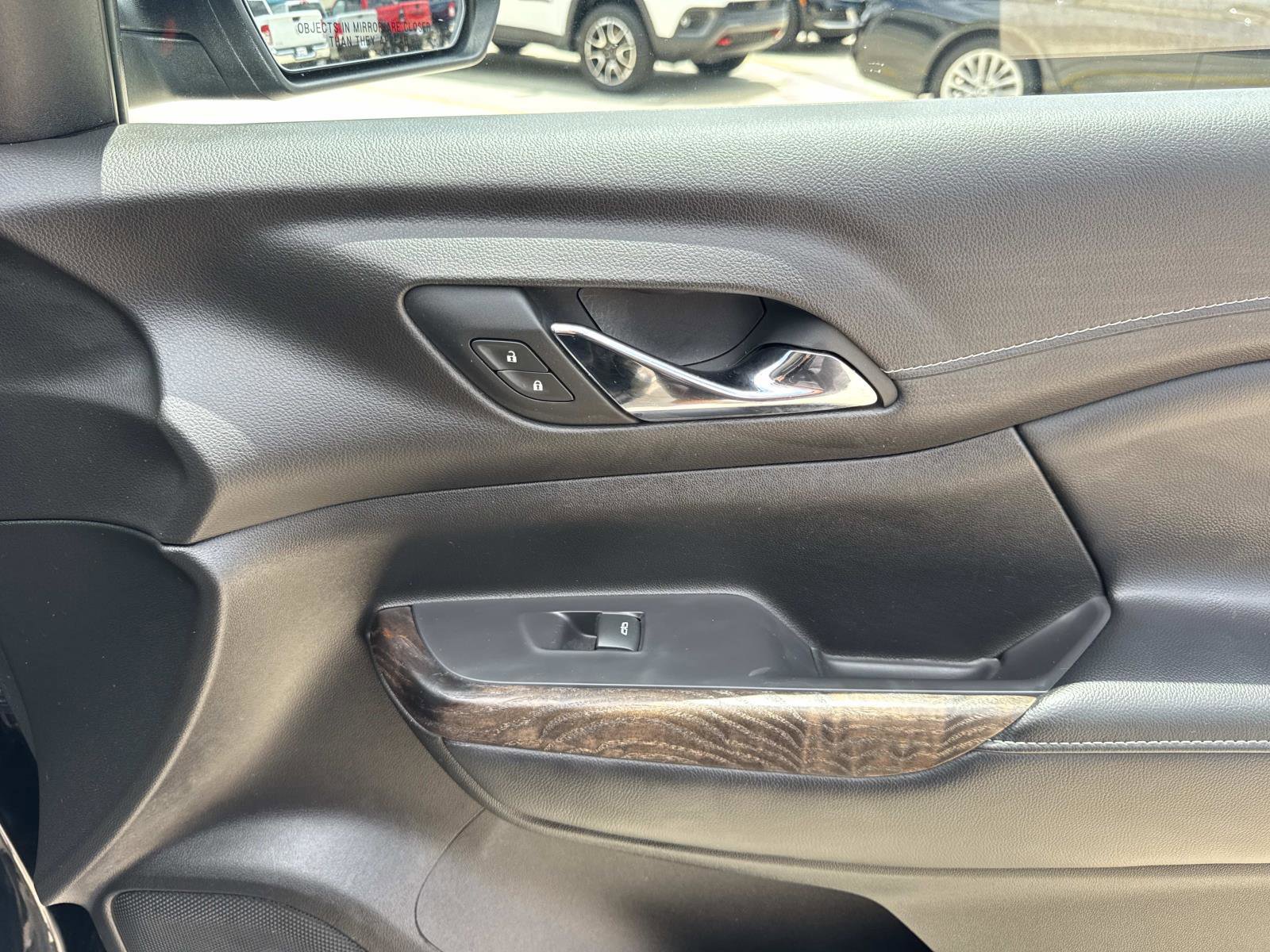 Used 2022 GMC Acadia Denali w/ LPO, Floor Liner Package FWD image 14