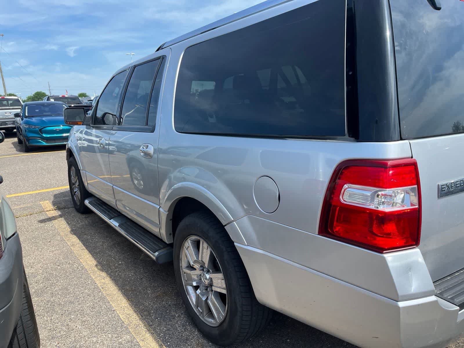 Used 2010 Ford Expedition EL Limited AWD/4WD image 11
