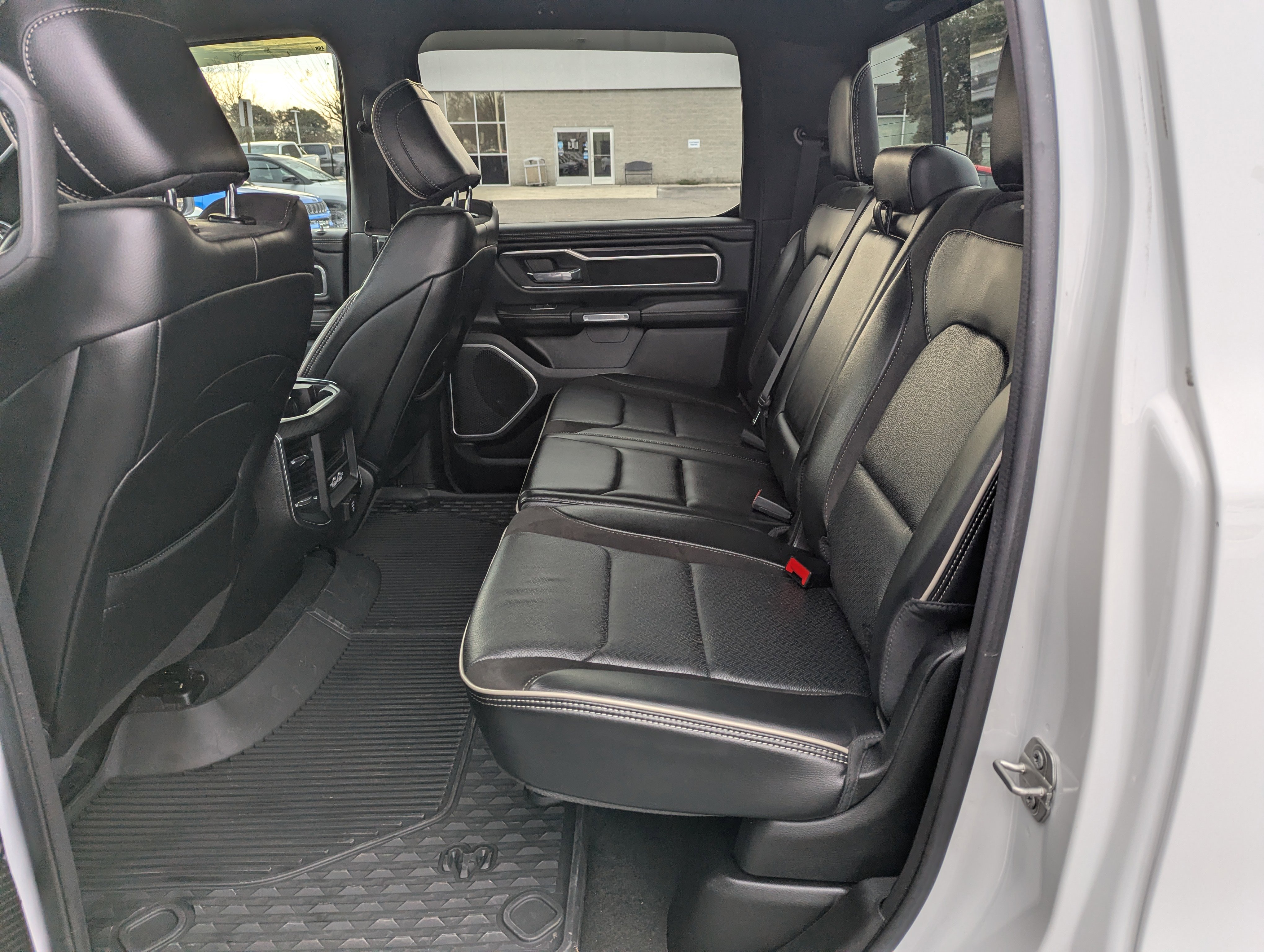 Used 2023 RAM 1500 Laramie image 15