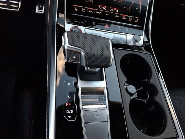 New 2026 Audi RS Q8 performance image 11