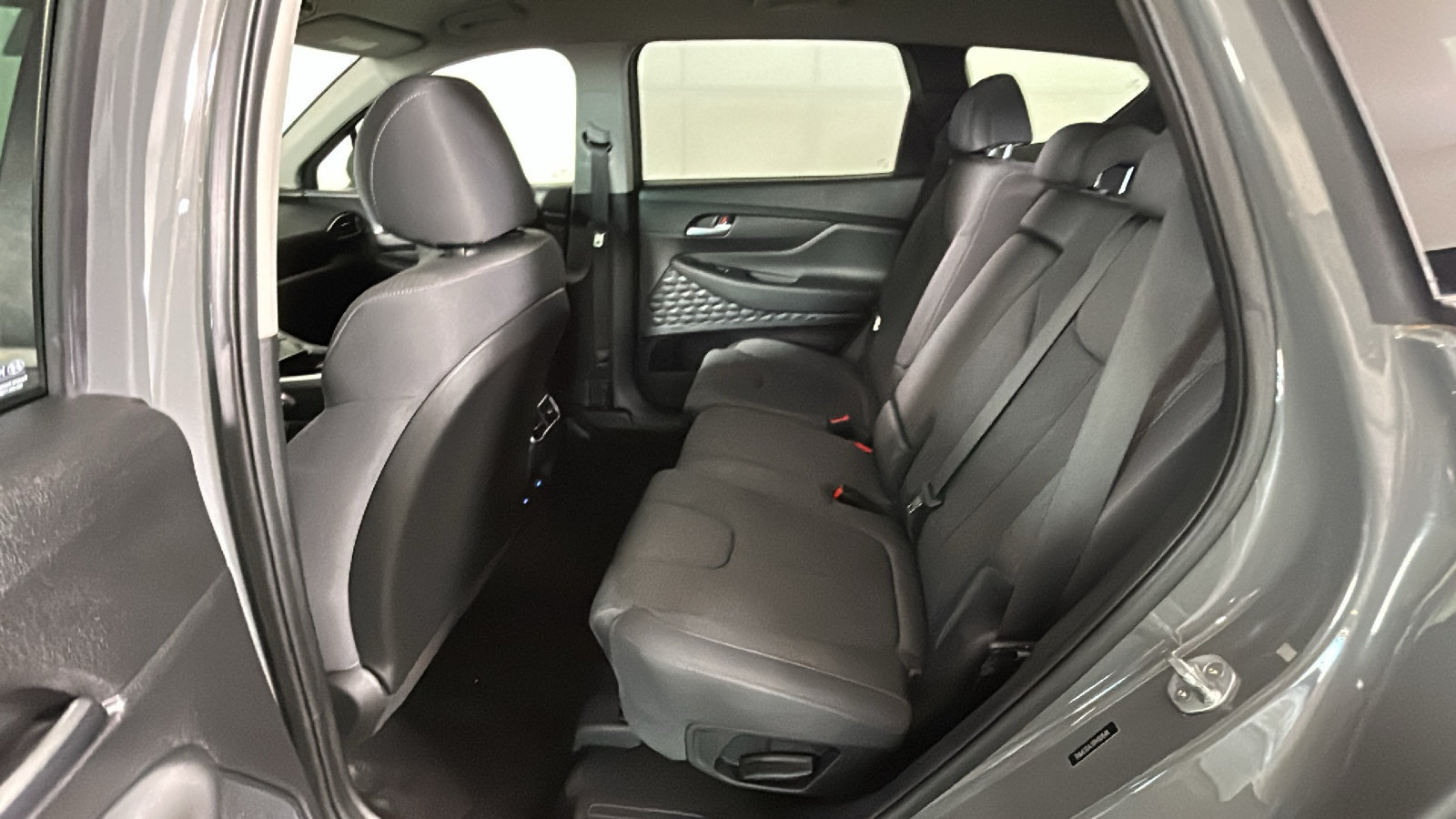 Used 2023 Hyundai Santa Fe SE w/ Cargo Package AWD/4WD image 31