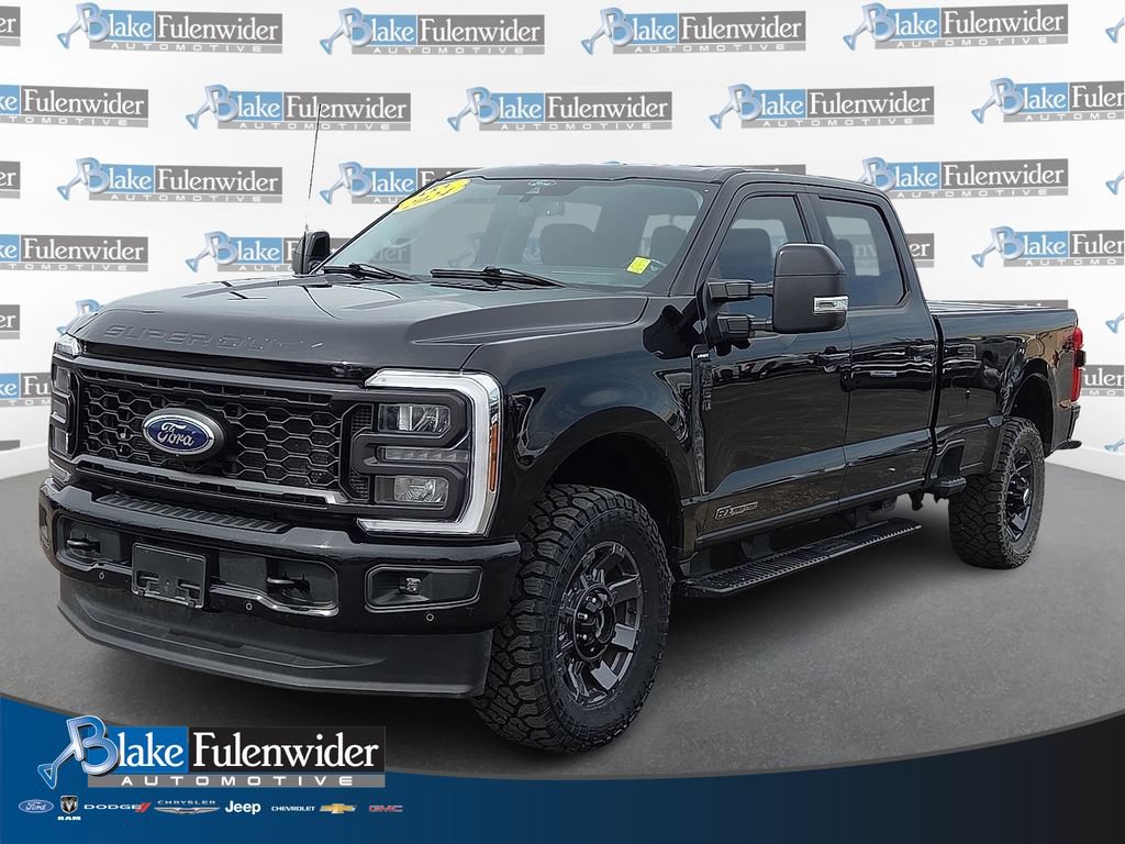 Used 2024 Ford F350 Lariat w/ Lariat Ultimate Package AWD/4WD image 1