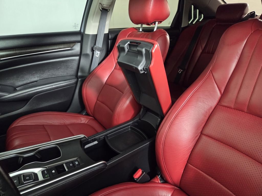 Used 2021 Honda Accord Touring image 21