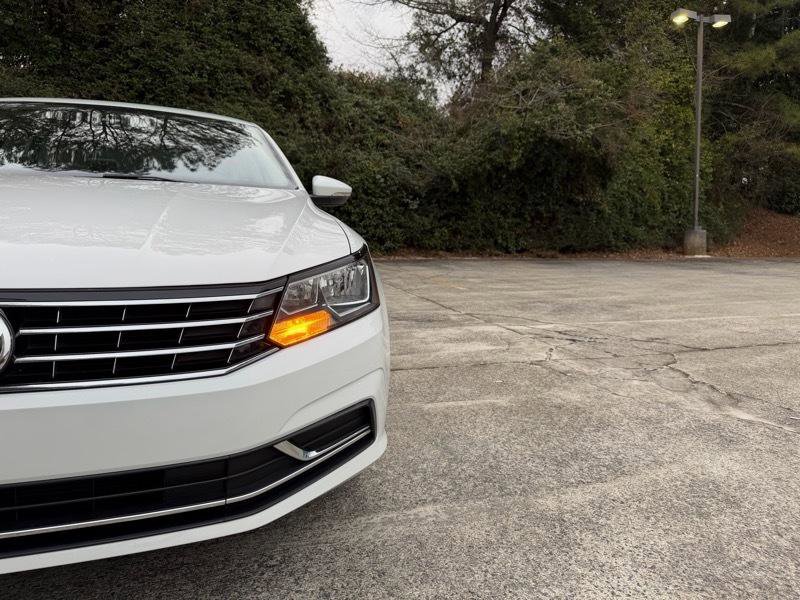 Used 2017 Volkswagen Passat 1.8T S image 16