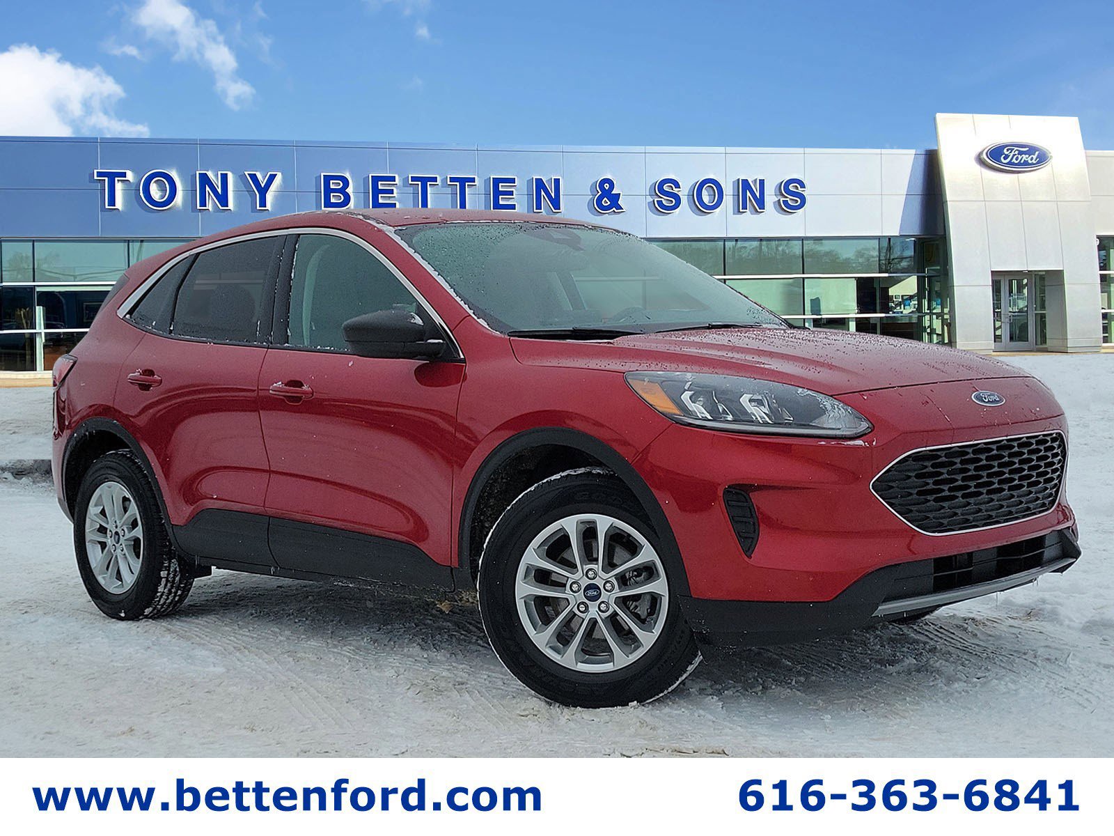 Certified 2022 Ford Escape SE w/ Convenience Package image 1