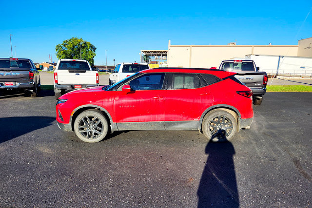 Used 2021 Chevrolet Blazer LT FWD image 4