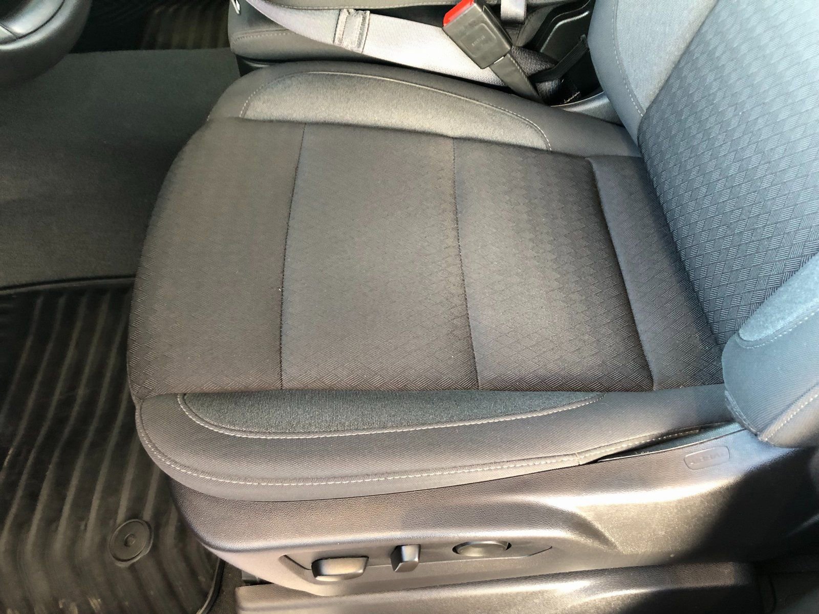 Certified 2024 Chevrolet Silverado 1500 LT image 18