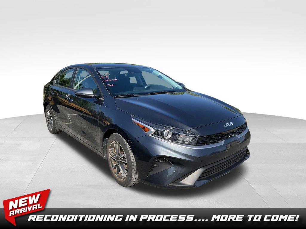 Used 2023 Kia Forte LXS w/ LXS Technology Package