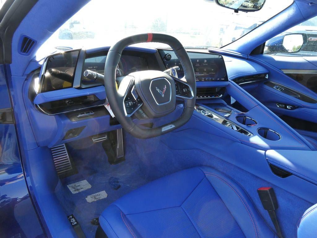 New 2027 Chevrolet Corvette Grand Sport w/ Z52 Sport Performance Package RWD image 16