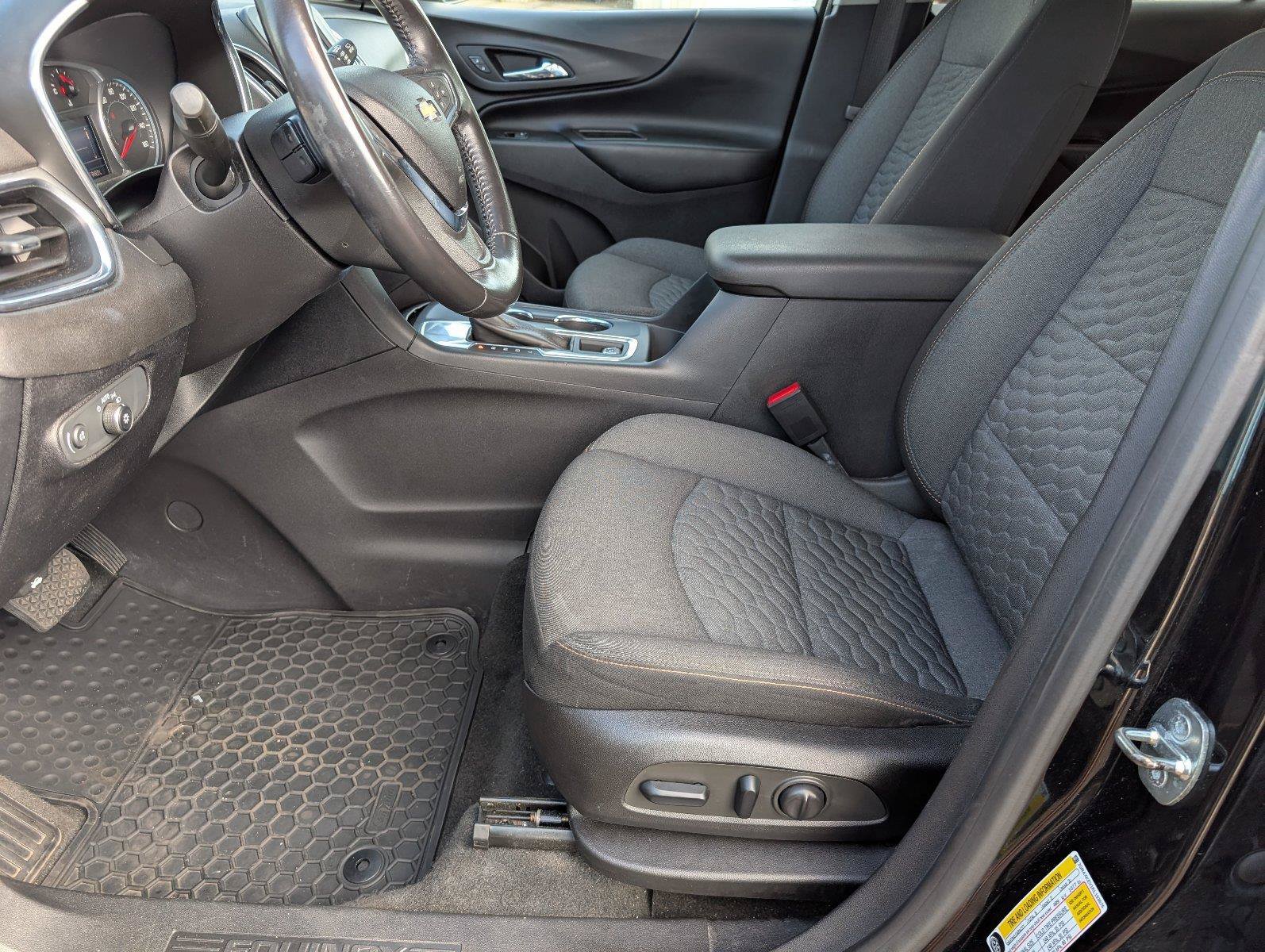 Used 2019 Chevrolet Equinox LT FWD image 13
