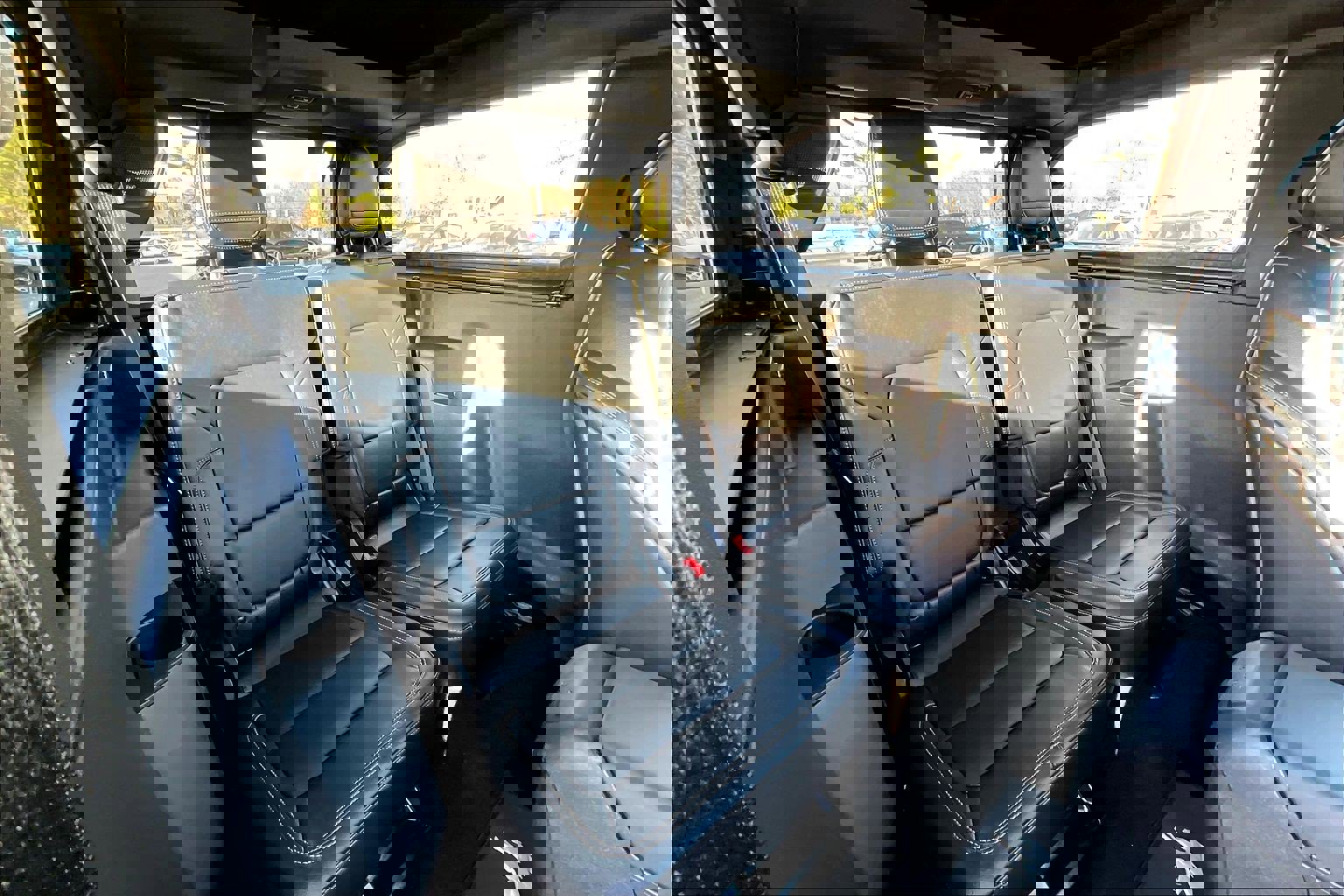 Used 2023 Ford Bronco Badlands image 28