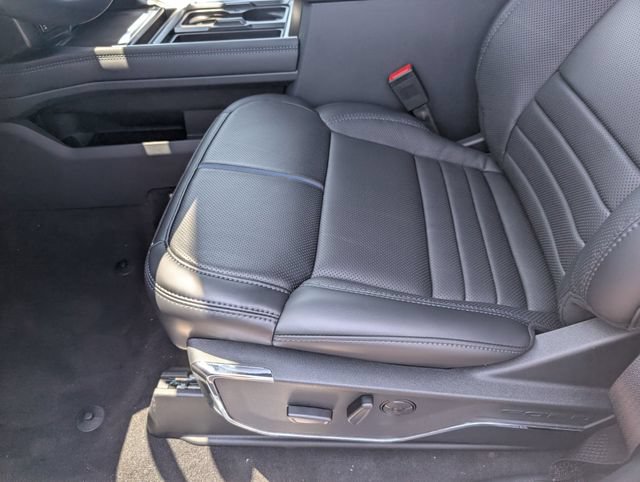 New 2026 Ford F250 Platinum AWD/4WD image 23