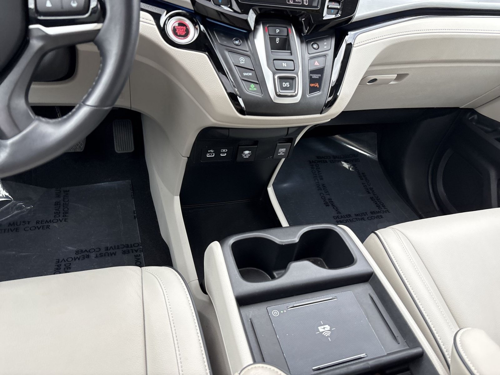 Used 2025 Honda Odyssey Touring image 23