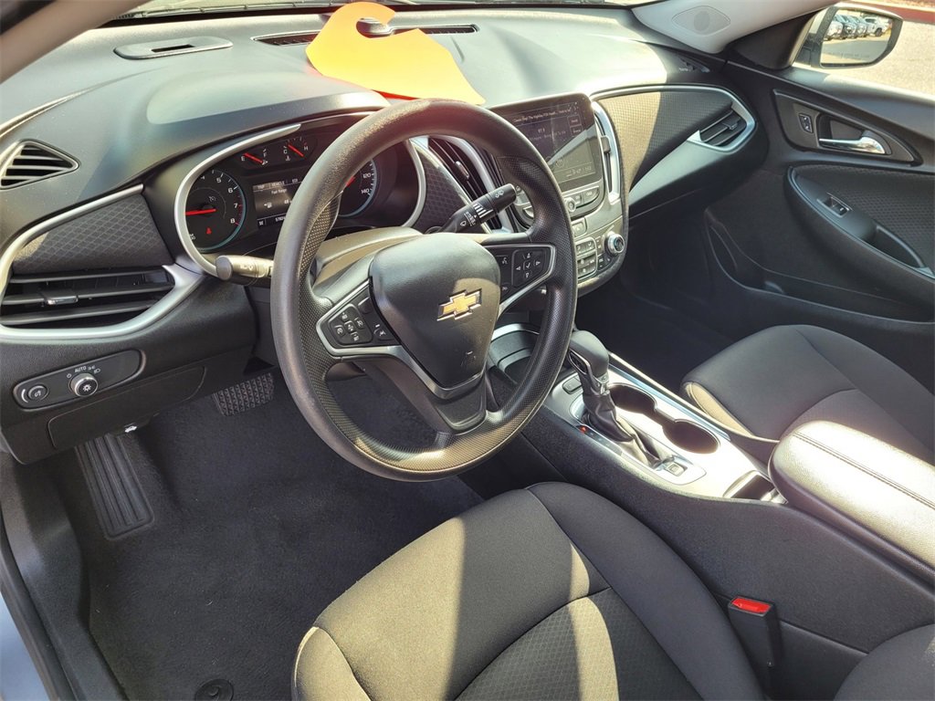 Used 2024 Chevrolet Malibu LT image 7