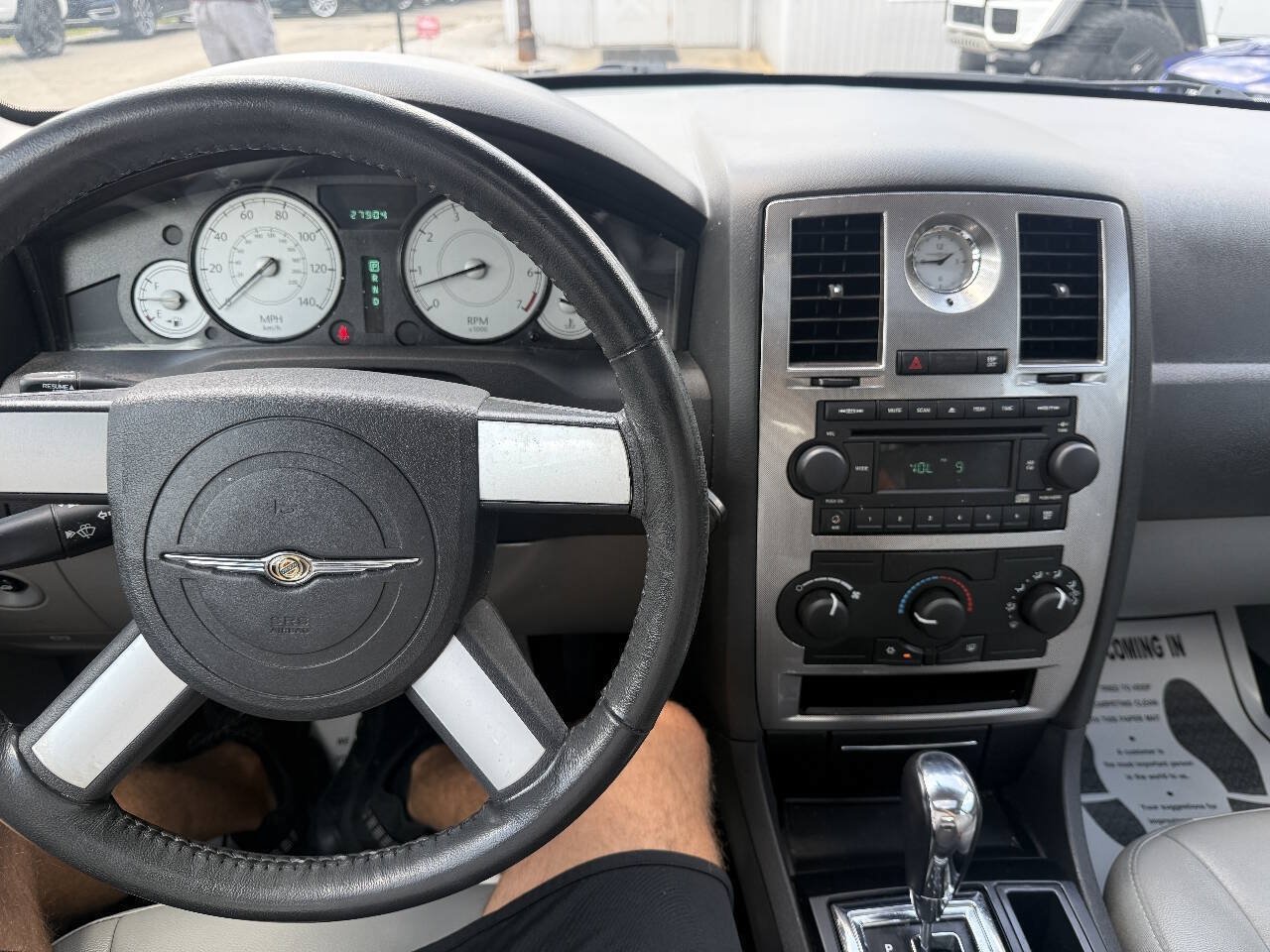 Used 2006 Chrysler 300 Touring w/ Protection Group RWD image 10