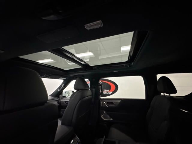 Used 2026 INFINITI QX80 Autograph w/ Premium Cargo Package image 12