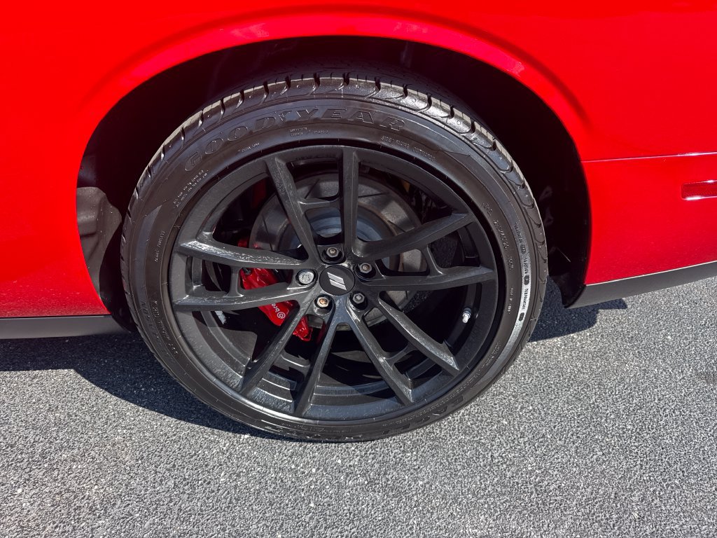 Used 2019 Dodge Challenger R/T Scat Pack w/ 1320 Drag Pack RWD image 11