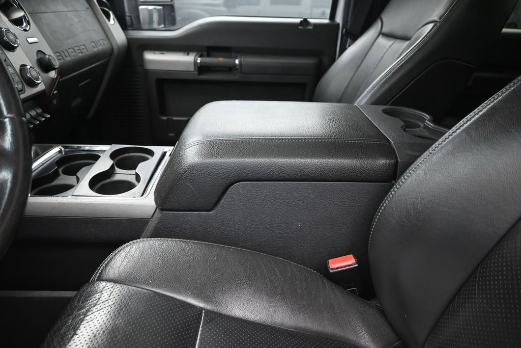 Used 2016 Ford F250 Lariat w/ Lariat Ultimate Package AWD/4WD image 21