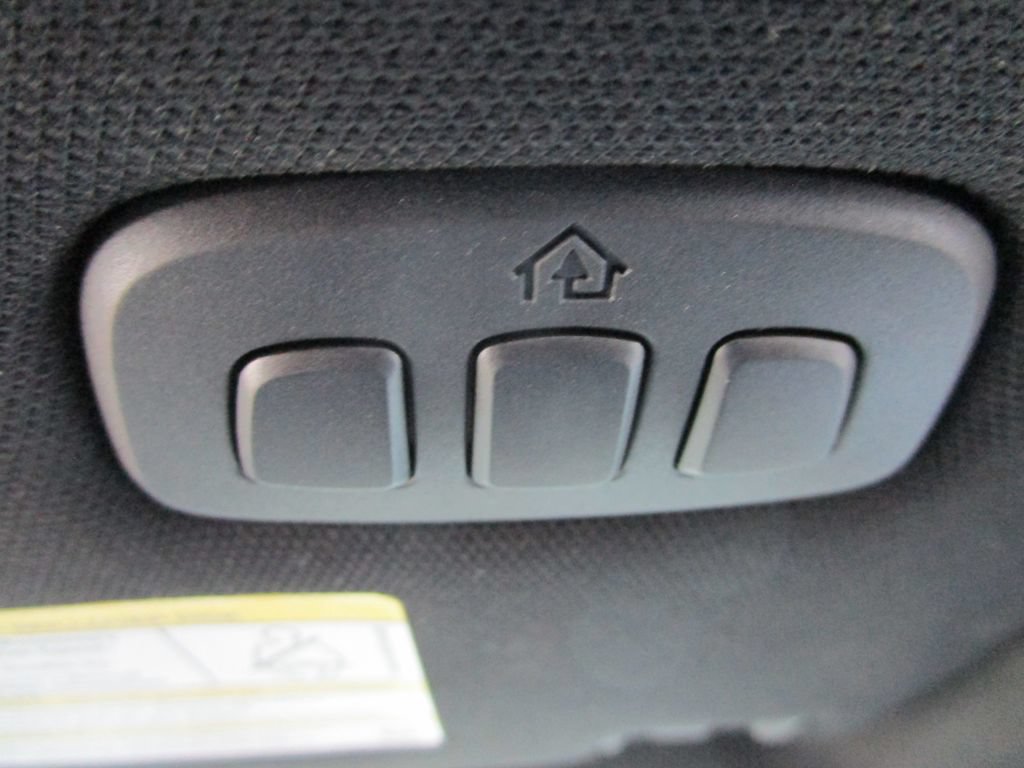 Used 2022 Ford F150 Lariat w/ Equipment Group 502A High AWD/4WD image 47
