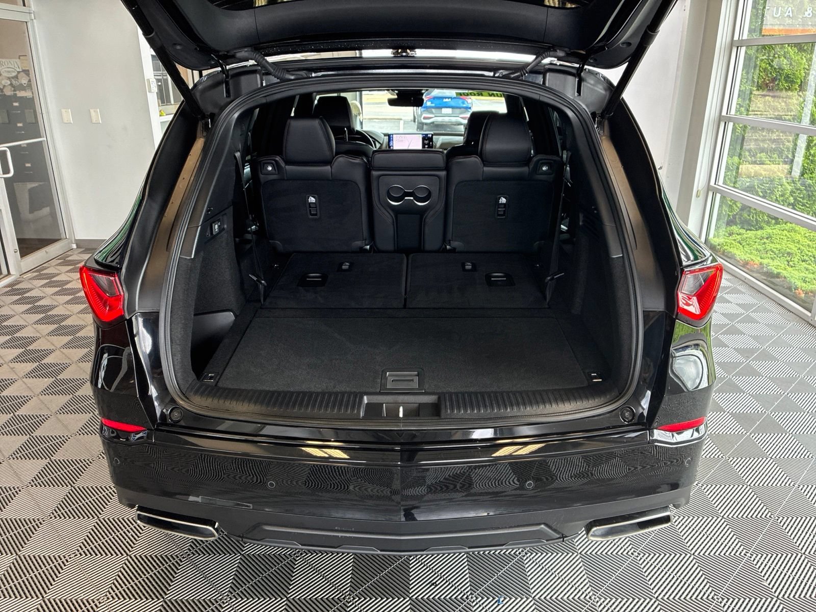 Used 2025 Acura MDX A-Spec AWD/4WD image 12